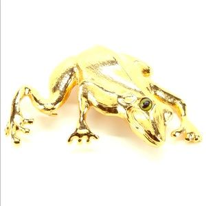 Christopher Ross sculpted frog buckle in 24k gilt.